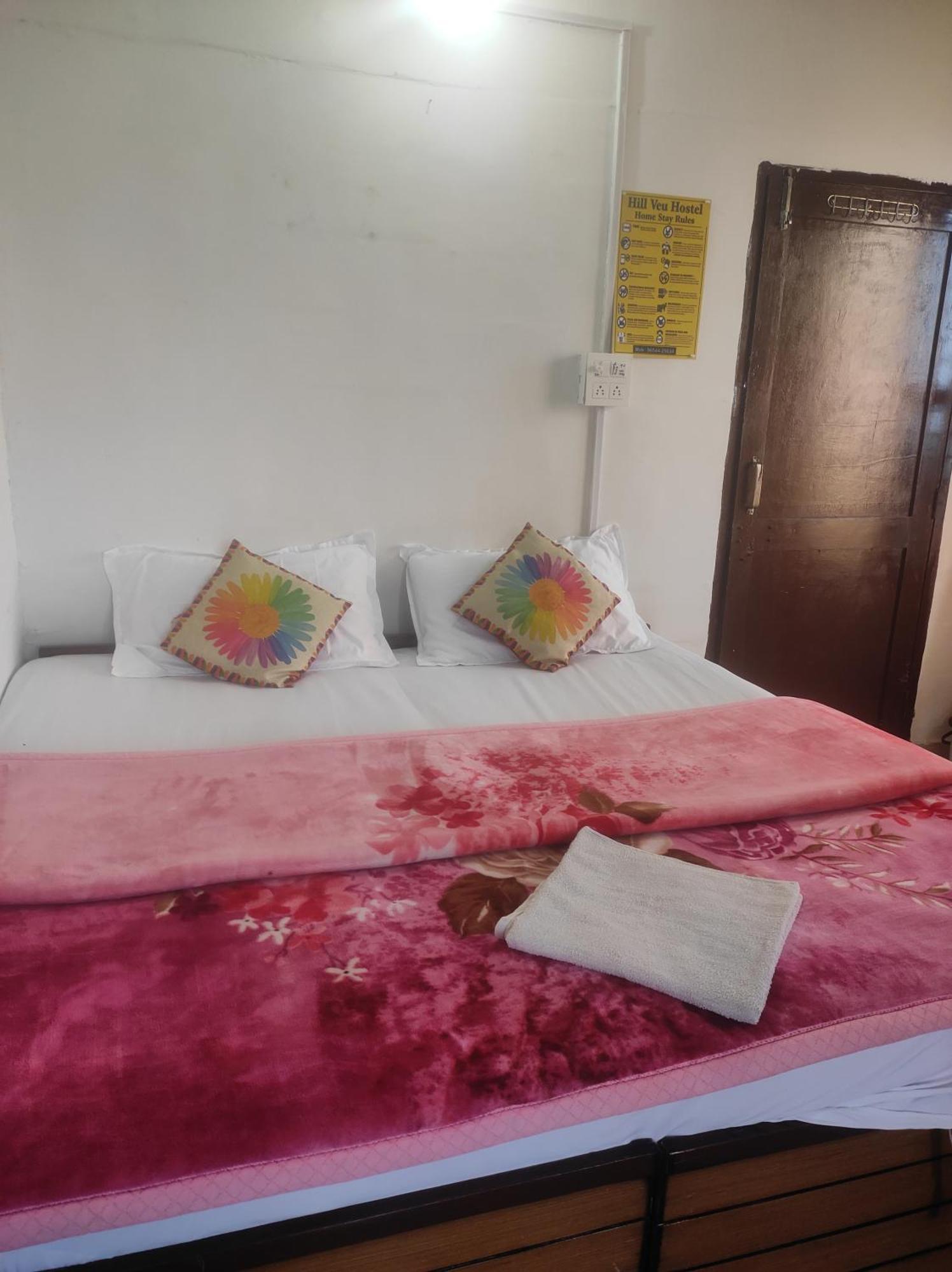 Hill Veu Home Bir Billing Habitación foto