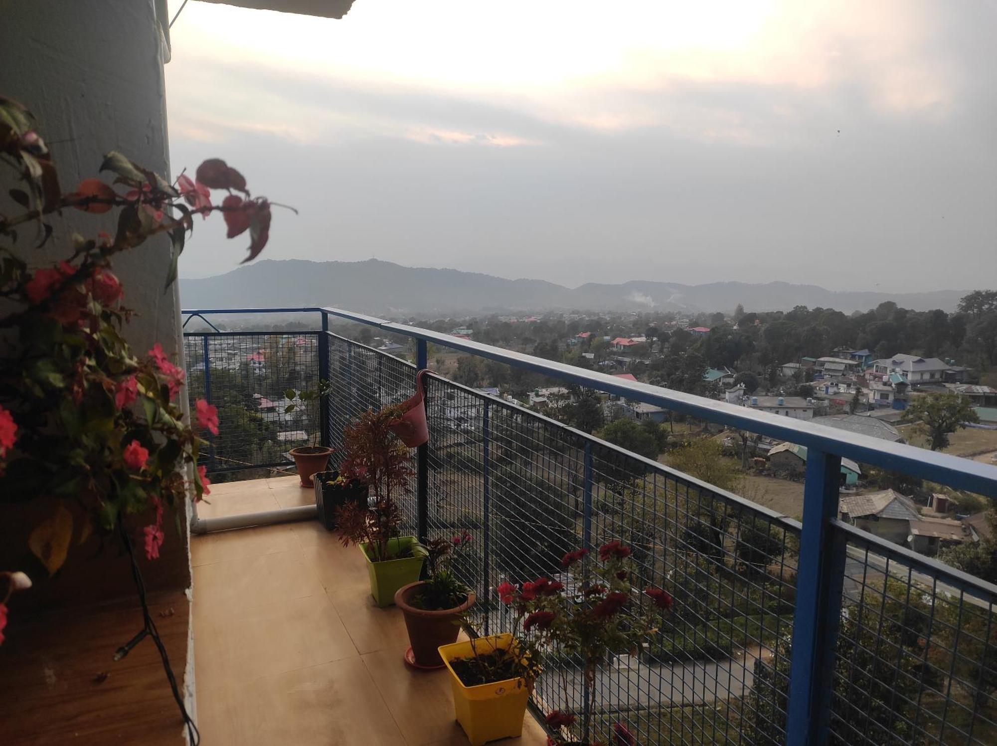 Hill Veu Home Bir Billing Exterior foto